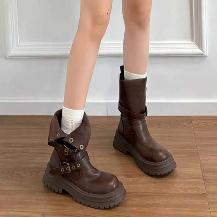 2025 New Women Boots Heightened Thicksoled Boots Fashionable Women Shoes Fashionable Sexy Punk Optical Shoes Winter Boots 6961 Z251029