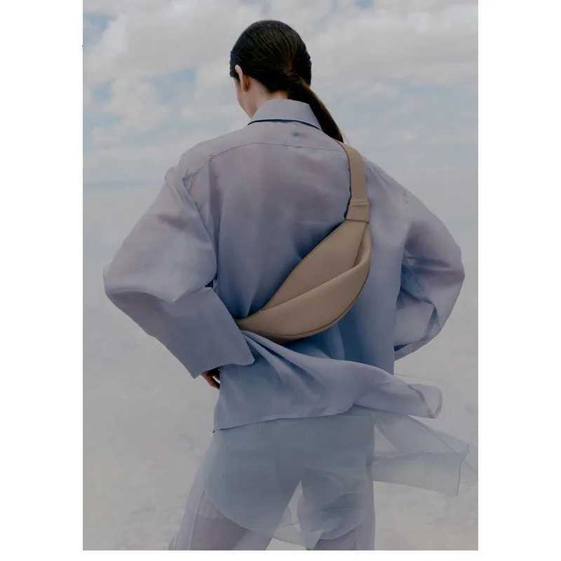 Designer bag New large capacity low shaped persali niche travel smooth cowhide crossbody bag Y251029