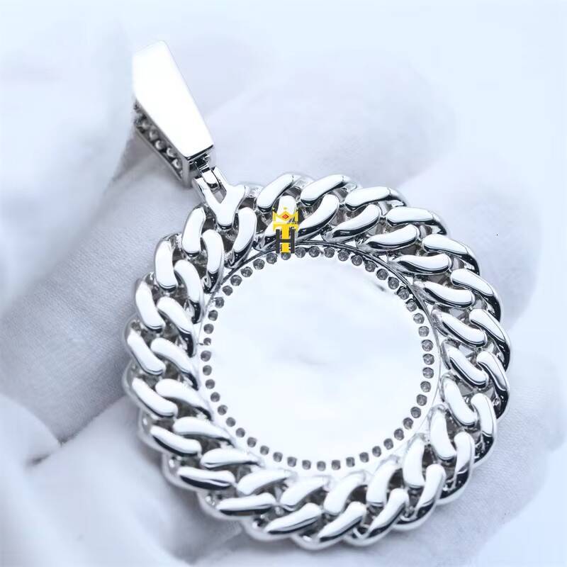 Hip Hop Gold Plated Iced Out Mens Gold Silver Fashion Jewelry Cuban Edge Jesus Praying Hands Round Pendant