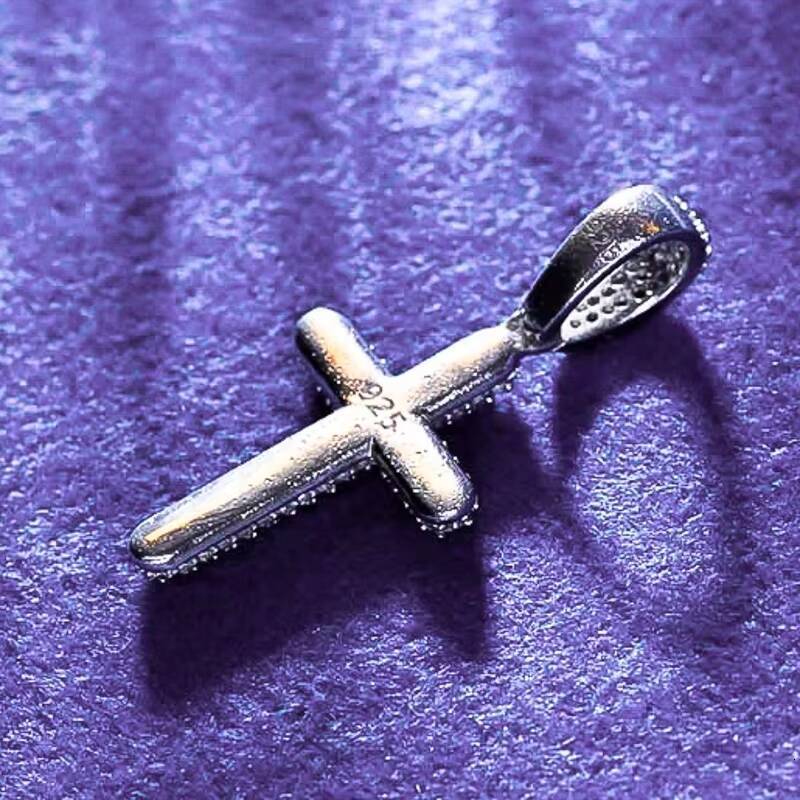 Hip Hop GRA Iced Out Bling VVS D Color Moissanite 925 Sterling Silver Pass Diamond Tester 2 Rows Cross Pendant for Men