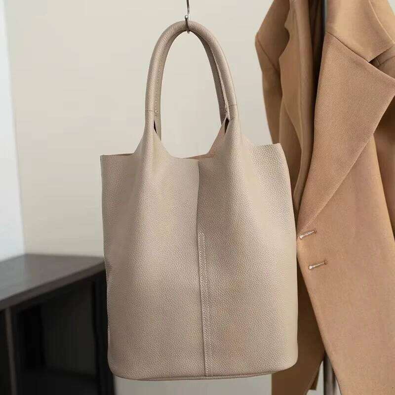 Genuine Grade Leather Women Commuter Ladies Soft Cowhide Tote Shoulder Handbag Large Female Bucket Bag Designer