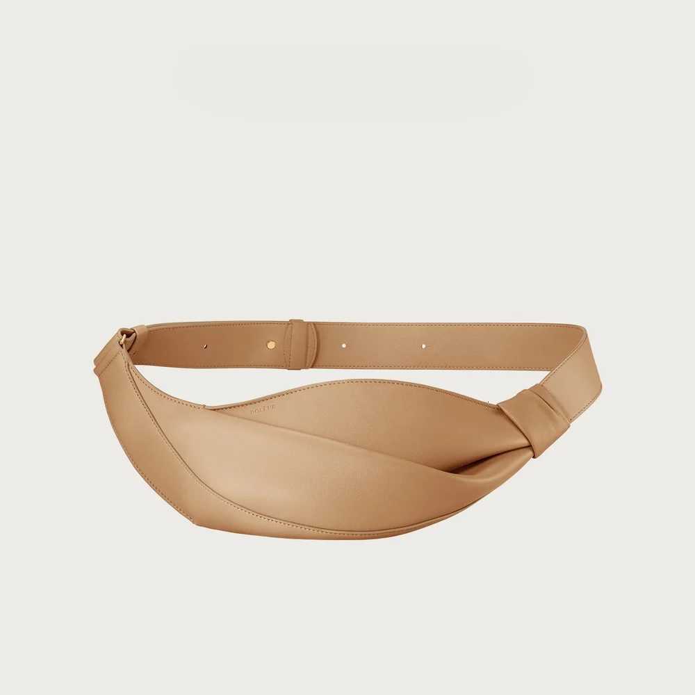 Designer bag hot large capacity low shaped persali niche travel smooth cowhide crossbody bag Y251029