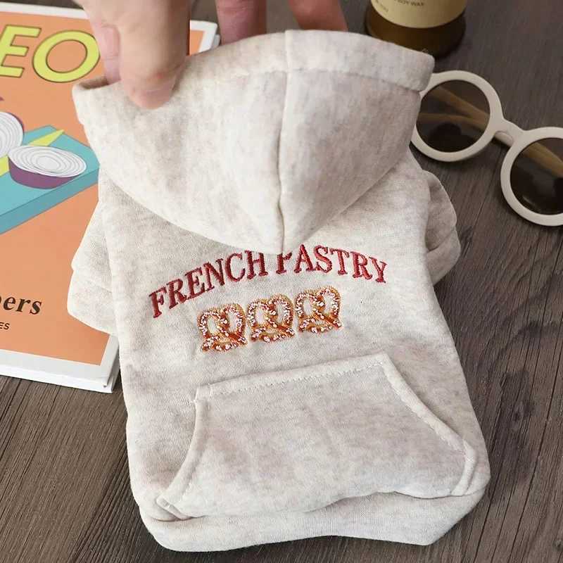 Autumn and Winter Pet Hoodie Small Dog Embroidered Hoodie Dog Warm Thick Hoodie Pet Clothing Puppy Clothes C251030