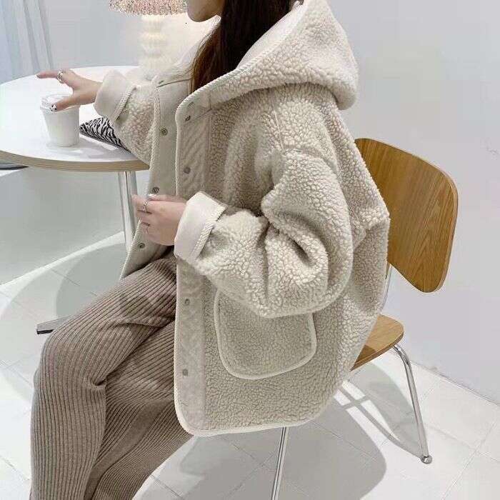 Lazy Hooded Lamb Wool Thick Coat For Women In Autumn Winter 2025 Korean Version BF Loose And Stylish Concealed Button