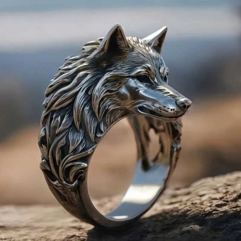 European and American retro wolf head ring trendy animal exaggerated domineering hiphop personality open ringW251030