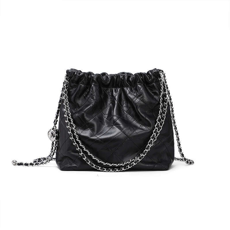 Luxury Bag Designer Autumn Winter New Genuine Leather Bucket For Women Crossbody Large Capacity Chain Bag Commuter Shoulder