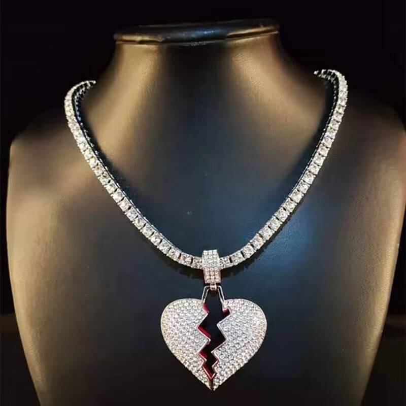 Hip Hop Pass Diamond Tester 925 Sterling Silver Bling Iced Out GRA VVS Moissanite Red Enamel Broken Heart Pendant for Men Women