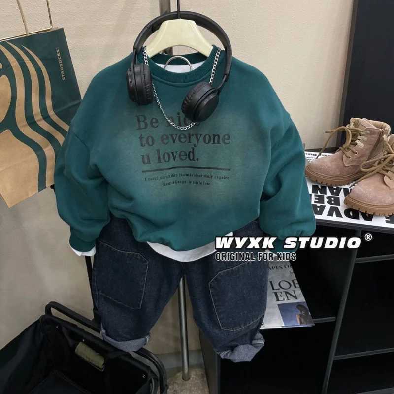 Boys Hoodies Sweatshirts CottonTops Outwear 2024 Simple Spring Autumn Kids Sport Uniforms Childrens ClothingT251030