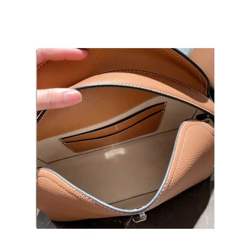 Designer bag 2025 new low bag armpit bag cowhide wens bag crossbody handbag versatile and fiable cmuting shoder bag Y251029