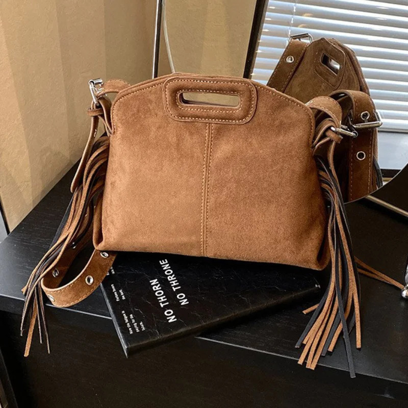 Tassel Lady Clutch With Adjust Shoulder Strap Large Capacity Shoulder Crossbody Bag Korean Fashion Versatile Dumpling Bag 251030