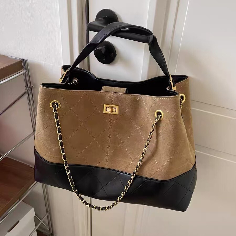 New matte suede patchwork European and American style quilted chain tote large capacity crossbody shoulder bag for women, fashionable designer bag