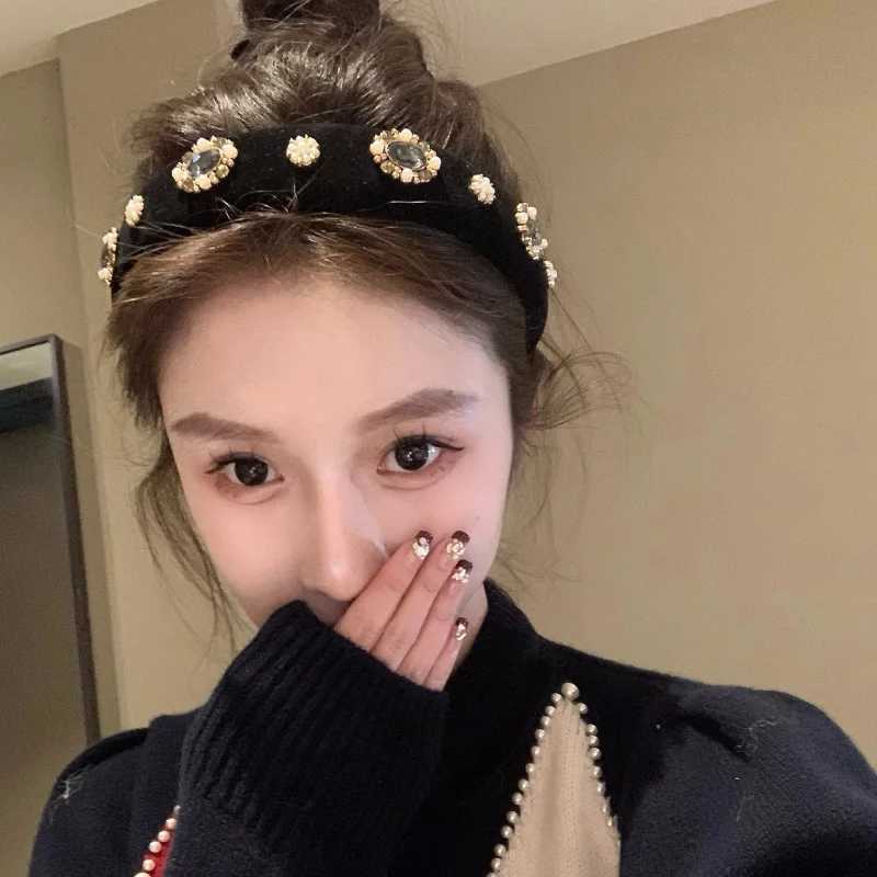 1 Pcs Ladies Hair Hoops Velvet Pearl Diamond Sweet Elegant Gentle Korean Hair Bands High Quality Hair Accessories For Girl D260326