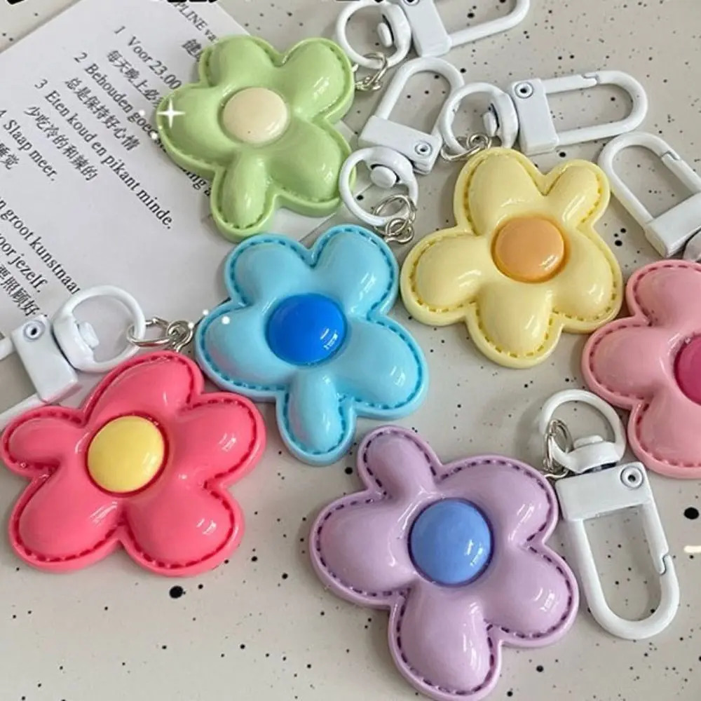 Fashion Key Chains Bag Hanging Pendant Car Keyring Cute Mini Flower Keychain Kawaii Colorful Resin Floral Key Ring 251030