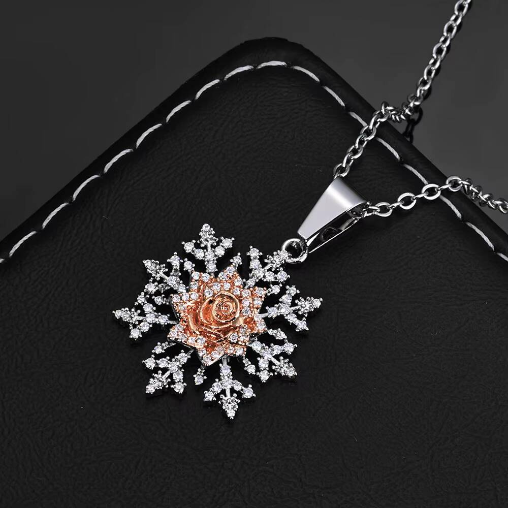 NUOYA Fashion Christmas Jewelry Sparkling Snowflake Pendant With Roses Flowers Full Diamond Pendant Necklace Jewelry Present Designer's style