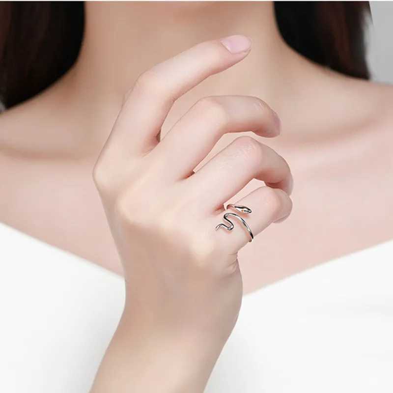 Stereoscopic New Retro Punk Exaggerate Snake Ring 925 sterling silver Rings Thai Silver Opening Rings Adjustable Size JewelryW251030