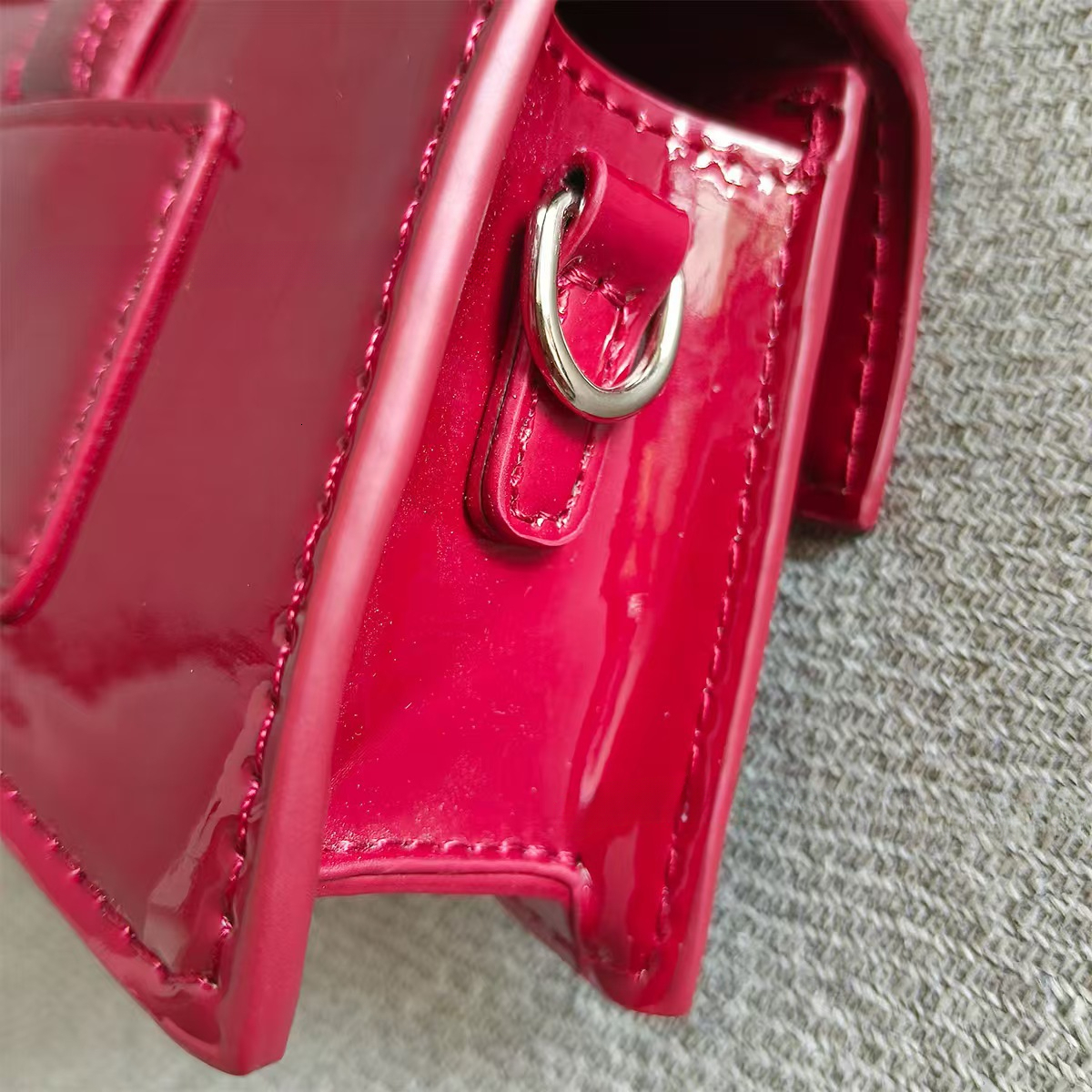 New designer versatile handbag, single shoulder small square bag, women's crossbody bag