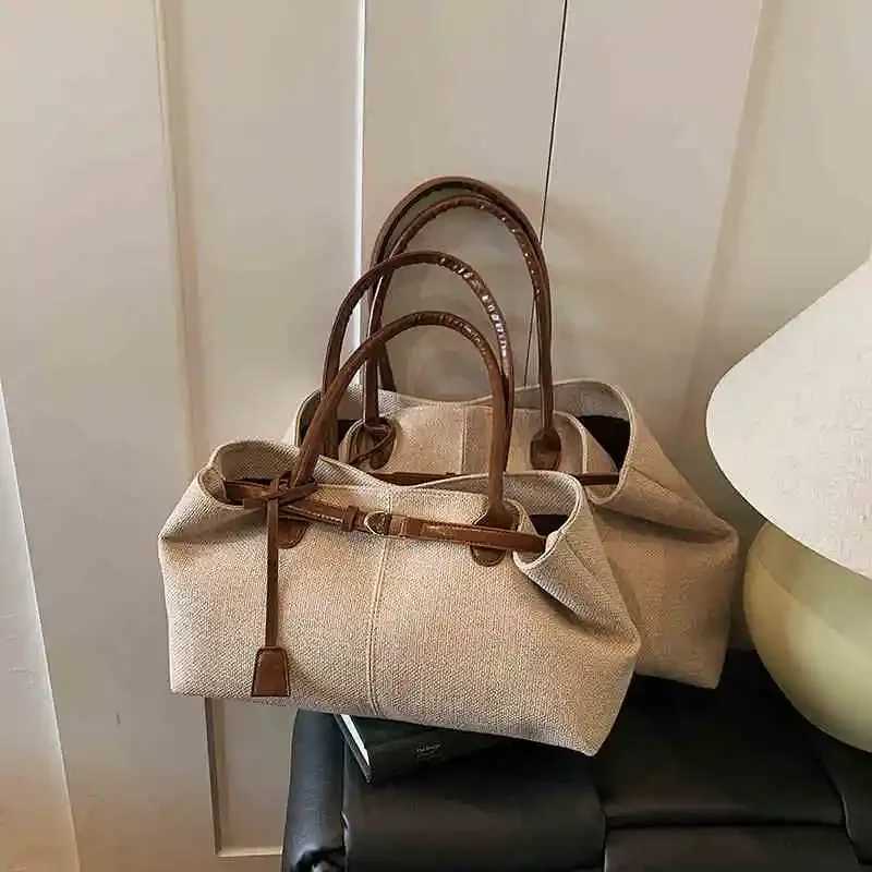 Designer bag Leisure Large Capacity Canvas Handbags for Wen New Cmuter Versatile Single Shoder Underarm Bags Ctrast Tote Bag Y251029