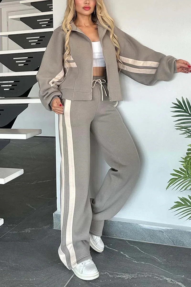Autmn Winter Zipper Crop Top Wide Leg Pants Two Piece Set Women Casual Striped Outfits Streetwear Y2K Sport Suits Outerwears 251029