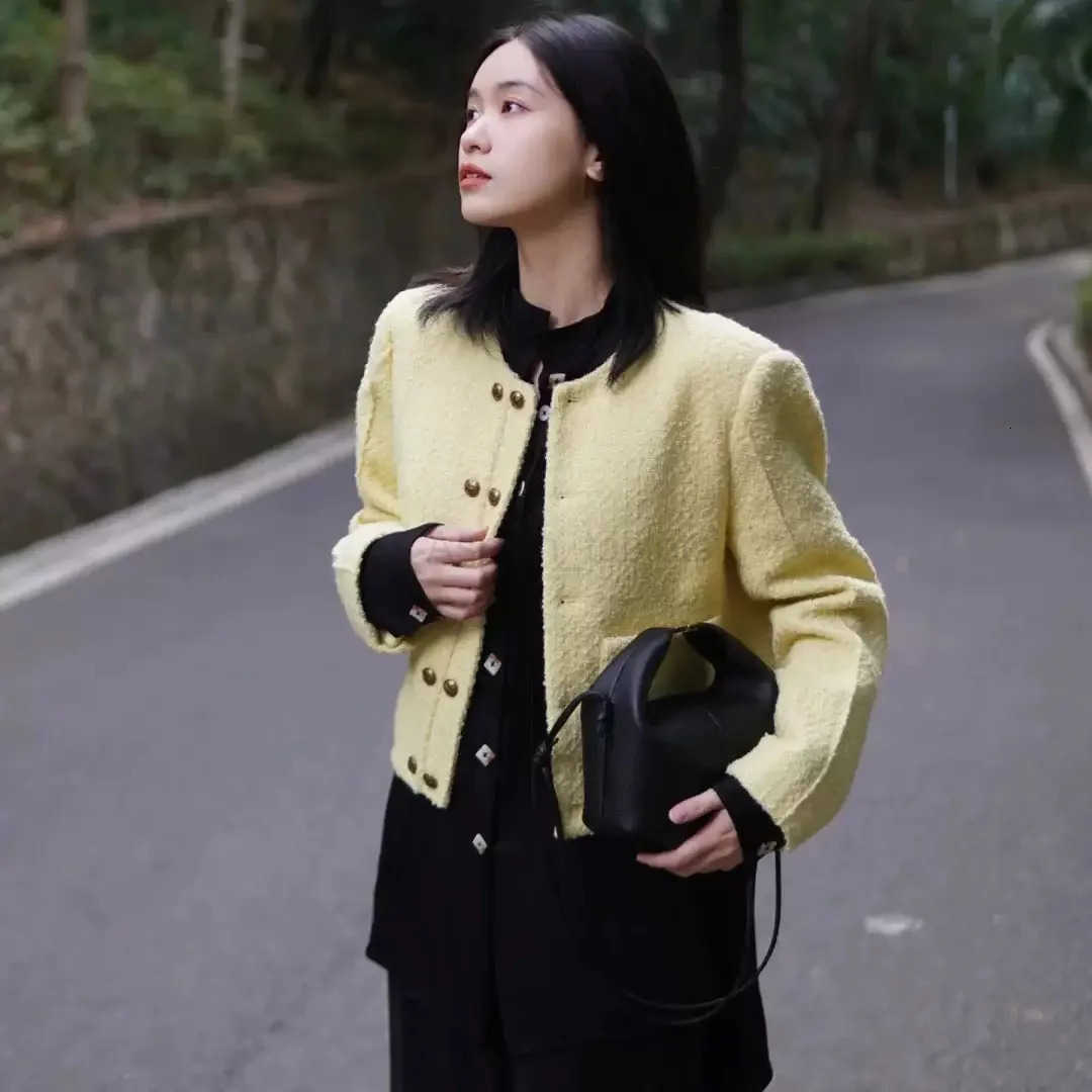 pol bento bag french poliimon niche leather new one shoulder crossbody commuter handbag dumpling bag women M251030