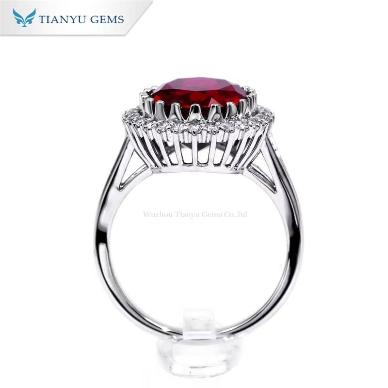 Tianyu Gems Custom Oval Lab Created Ruby 1114mm and Lab Grown Diamond Round 10k 14k 18k White Gold Luxury Fashion Rings
