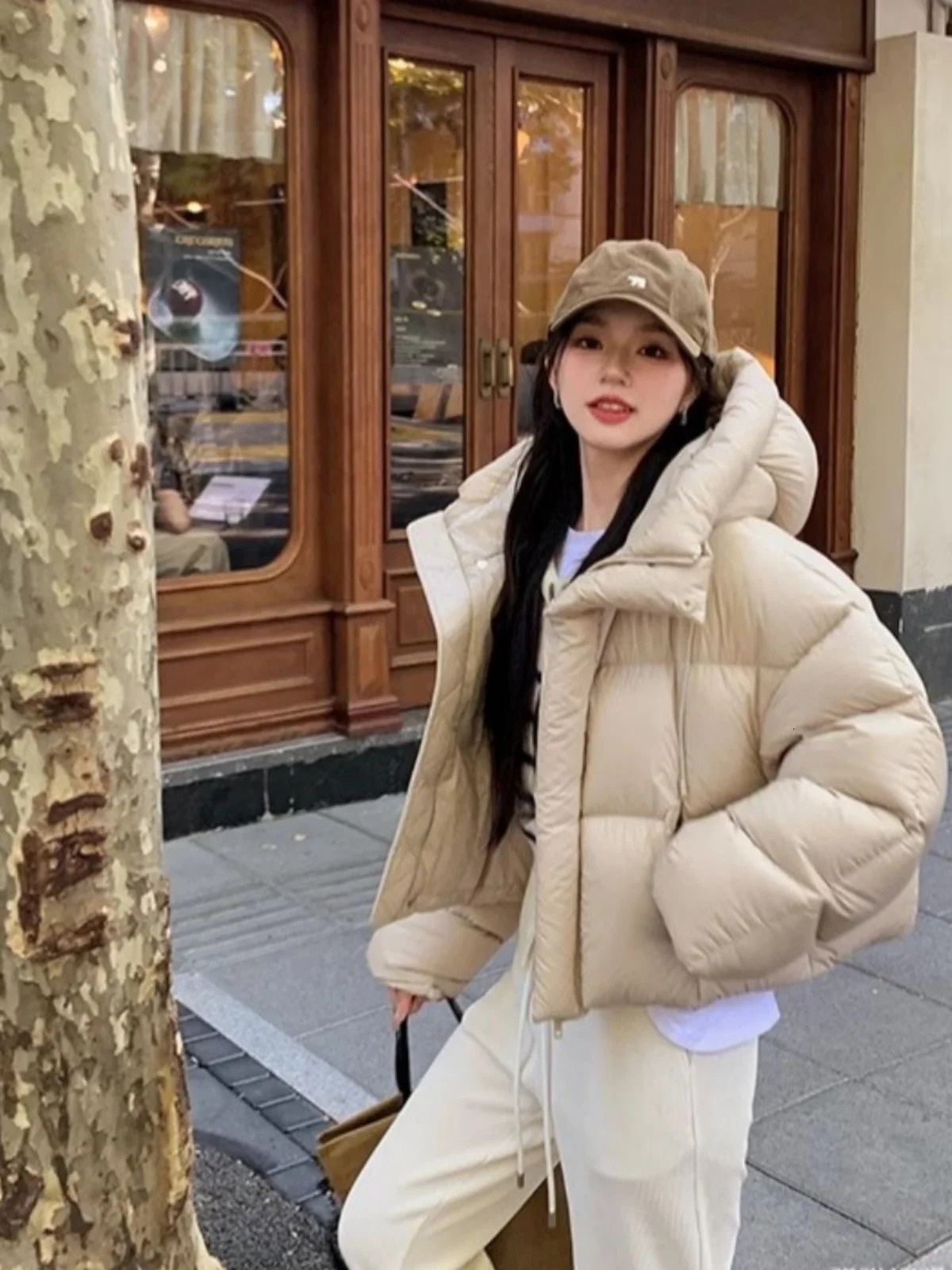 Trendy American Sle Womens ort Cotton Jaet Coat with Hood Winter Faion Small Size Sense Bread Clothes 251030
