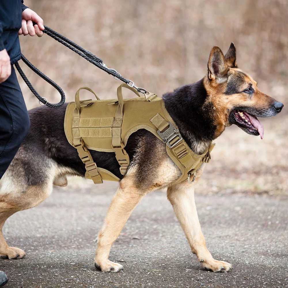 Nylon Tactical Dog Harness Military Dogs Vest Durable Pet Training Harnesses with Flags for Medium Large Dogs Golden Retriever J251129