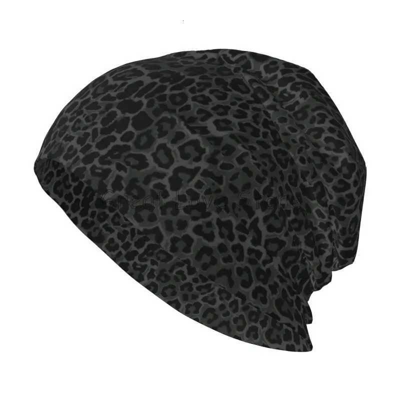 Black Leopard Print Beanie Hat Warm Bonnet Cap Adults Knitted Hats Headwear Vintage Street Skullies Beanies for Women MenXJ251030