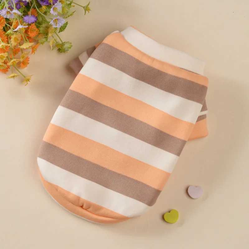 Warm Dogs Clothes Pug Winter Small Dog Hoodie Puppy Clothing Female Cat Costume Chihuahua Pets Products Designer Sweatshirt C251030