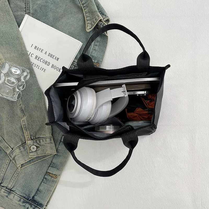 Designer bag New Trendy KoreanStyle Sporty Wens Handbag With Elegant LetterPrinted Design SingleShoder Tote Bag Y251029