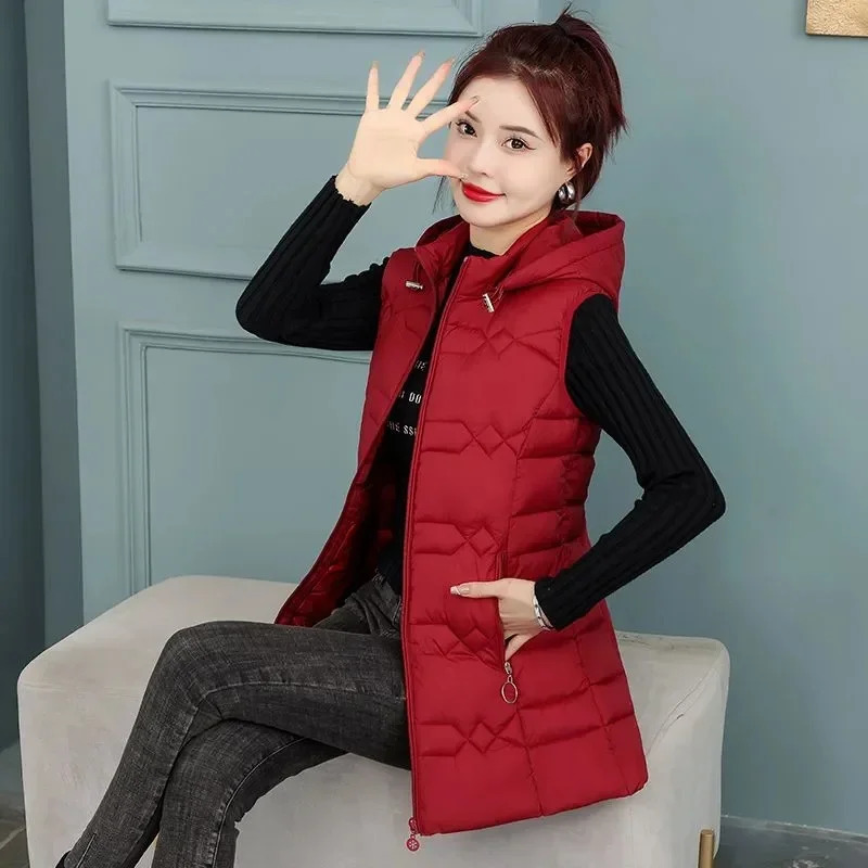 Woman Vest Autumn Winter Warm Down Cotton Vests Female Thick Removable Hooded Waistcoat Womens Sleeveless Jacket Vest Coats 251024