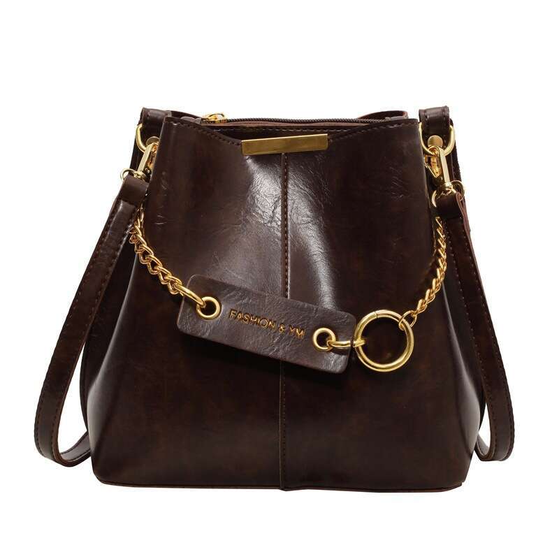 2025 Retro New Large Capacity Women's Shoulder Wide Strap Bucket Bag Fashionable Crossbody
