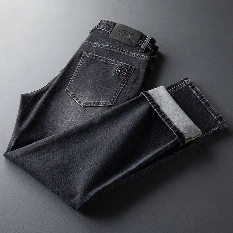 Autumn Straight Denim Mens Jeans Stretch Black Blue Casual Mens Trousers Classic Jeans for Male Size 38 40 J251030