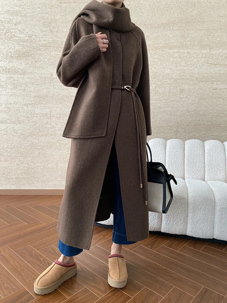 EAM Gray With Scarf Big Size Long Woolen Coat Oneck Sleeve Women Jacket Fashion Autumn Winter 2025 1DH7777 251010