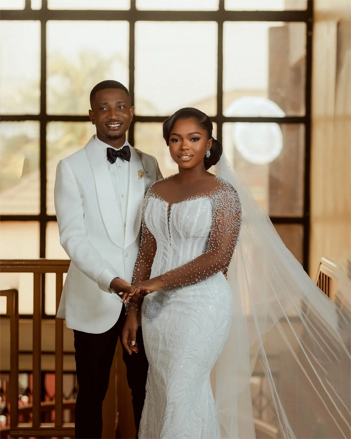 Ivory Mermaid Wedding Dresses Plus Size Lacefull Beaded Sheer Neck Bridal Gowns Dress Vestidos De Novia