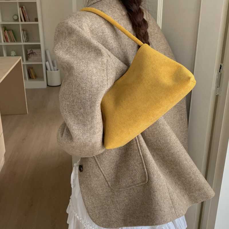 Designer bag LEFTSIDE Wen Small PU Leather Armpit Bag 2025 Winter Brand Underarm Shoder Bag Luxury Designer Handbags and Purses Y251029