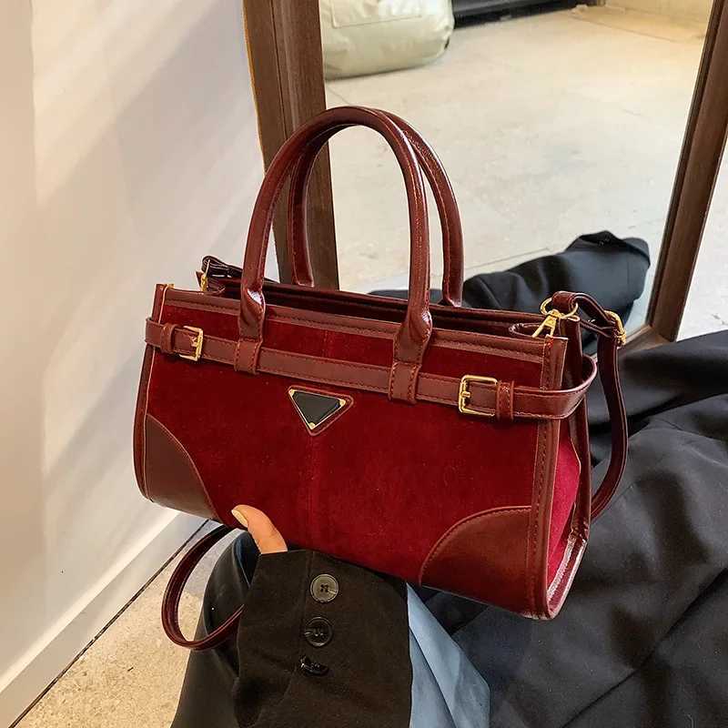 Designer bag 2025 Collecti Wens Suede Lg Handle Bag Shoder and Armpit Fit Large Capacity Stylish Baguette Crossborder Trend Y251029