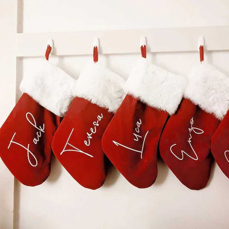 Personzed Name Red Plush Christmas Stocking Merry Xmas Eve Holiday Party Home Decoration Supplies Kid Girl Boy Gifts Toy Bag C251030