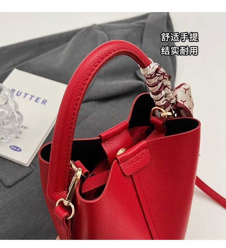 Designer bag Hot Selling Simplicity Highend Wens Crossbody Bag PU Material Versatile Bucket Bag Fi Handbag Cmuting Y251029