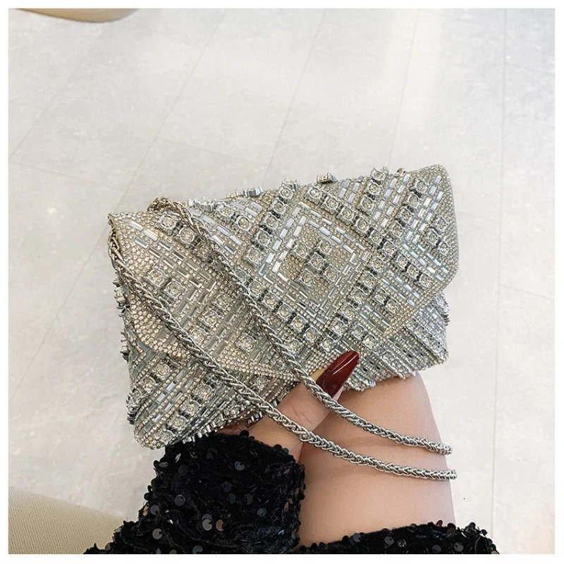 Rhinestone Evening Clutch Bag Diamond Women Banquet Party Wedding Fashion Messenger Purse Chain Small Shoulder Bag 251030