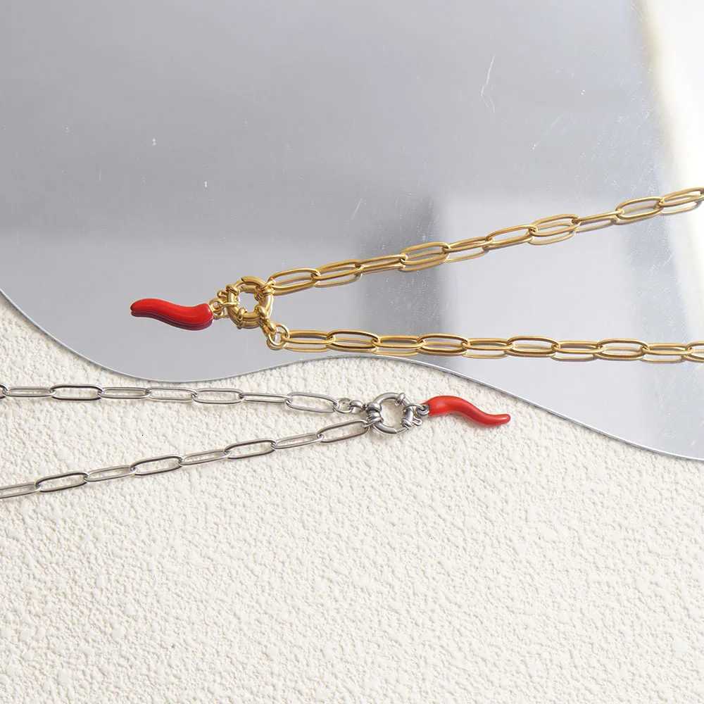 Red Chili Charms Pendant Necklace for Women Stainless Steel Waterproof and Rust Proof Daily Accessories JewelryXJ251030