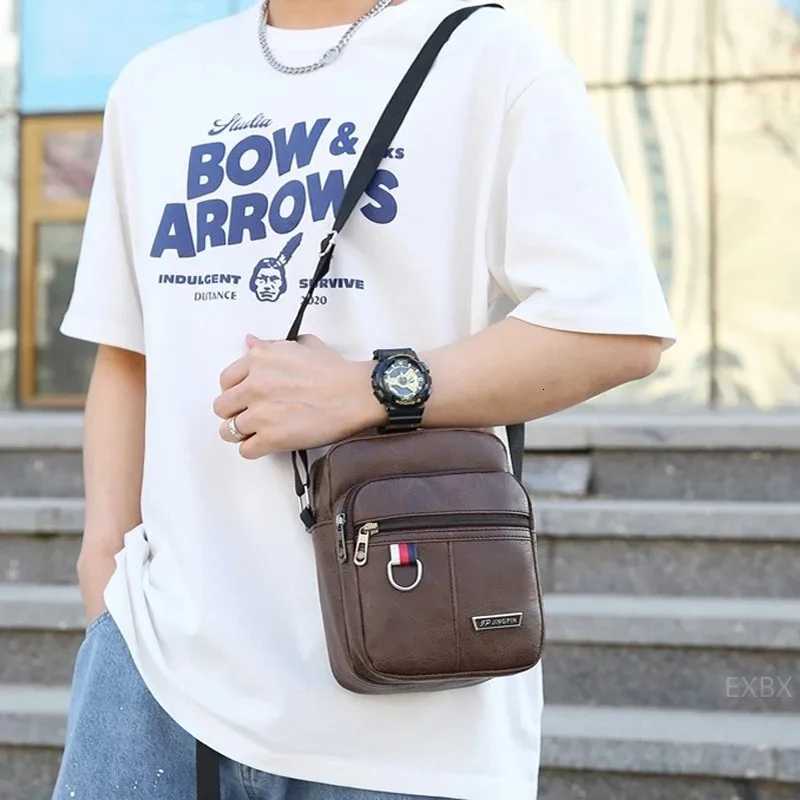 2023 Mens Messenger Bag Crossbody Shoder Bags PU Leather Men Travel Sling Bag Large Capacity Business Messenger Bag for M Y251011