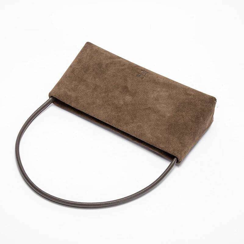 Fashionable And Design New Winter Advanced French Bar Reversed Fleece Classic Underarm Bag Business Banquet Handbag