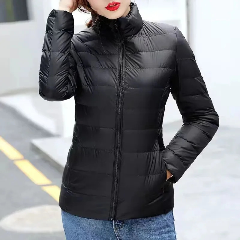 2025 Fashion Female Cold Jacket Women Winter Light White Duck Down Jacket Slim Puffer Jacket Portable Windproof Down Coat Top 251030