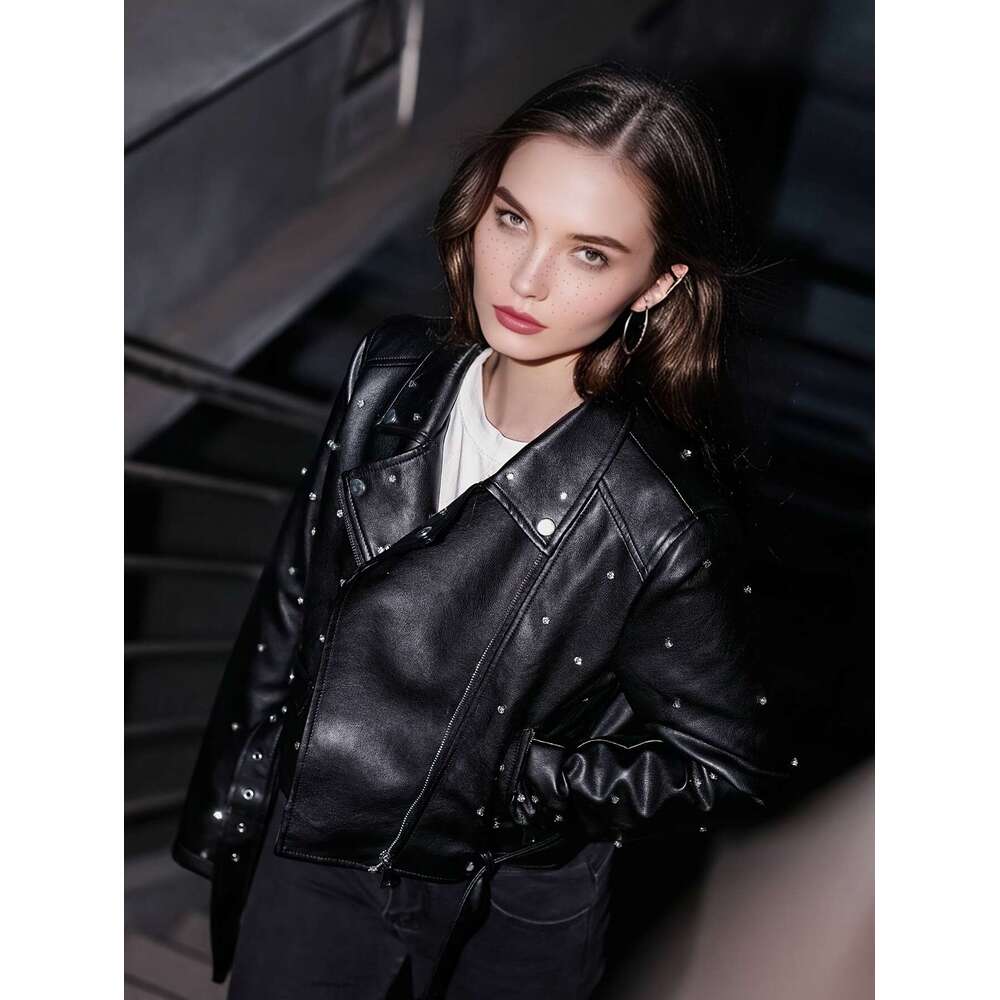 Chic Jacket Elegant White PU Leather Jacket Women S Chic Long Sleeve Moto Biker Style With Zippered Pockets Retro Casual Outerwear For Spring Fall