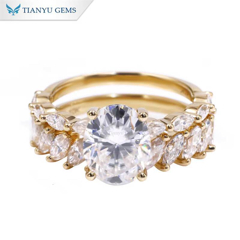 Tianyu Gems Customization 10k Yellow Gold 810mm 3carat D VVS1 Oval Hearts and Arrows Cut Moissanite Jewelry Ring Set for Women
