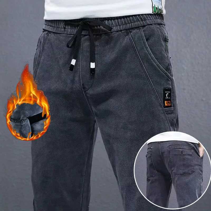 2024 Mens Comfortable Elastic Waist Denim Pants Plush Thermal Autumn Winter Harem Trousers Fashion Narrow Leg Gray Jeans Male J251030