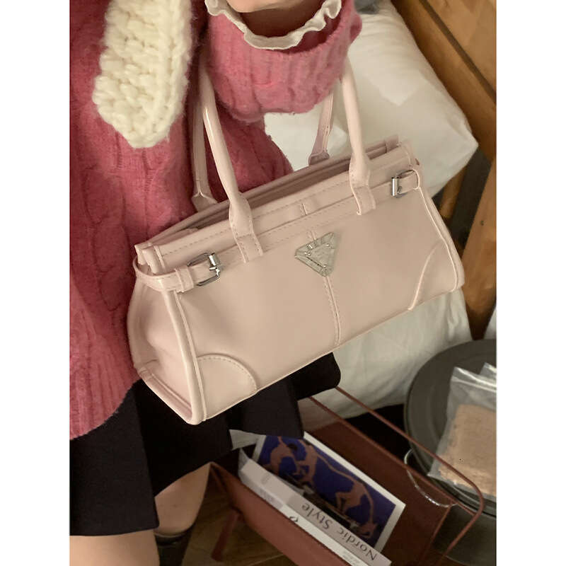 Designer bag Fashion Handbag for Women New Niche Design Single Shoulder Commuter Simple Versatile Crossbody Bag