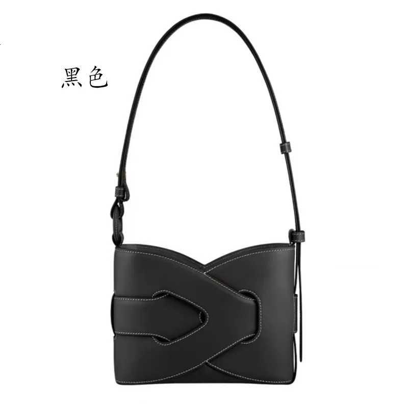 Designer bag 2025 style woven bag a niche vintage French shoder twist knot bag handheld crossbody bucket bag Y251029