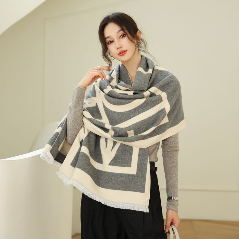 Women s Geometric Letter Pattern Scarf Black And White Imitation Cashmere Shawl Autumn And Winter Warm Fashion Scarf Commuting And Leisure Dual Use Ac