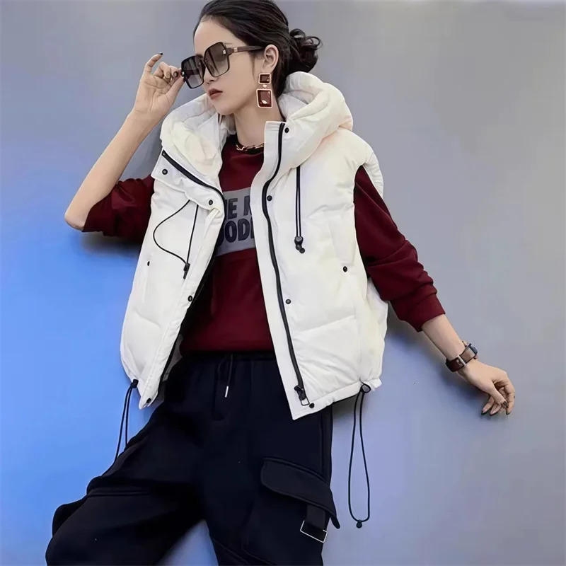 Down Cotton Vest Padded Women Loose Hooded Waistcoat Warm Vest Cotton Coat Ladies Casual Sleeveless Waistcoat Female Tops 251024